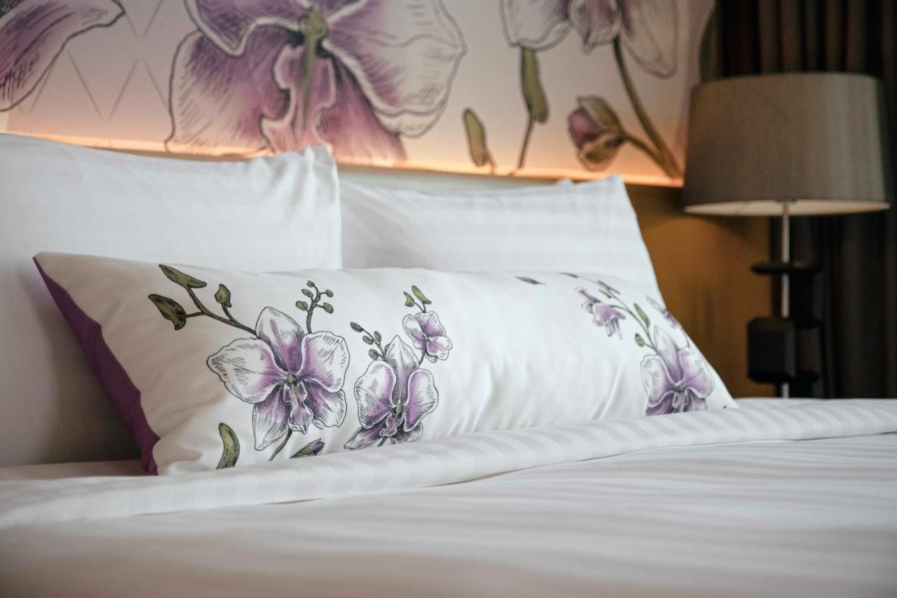 Sivatel Bangkok Hotel Екстер'єр фото A pillow