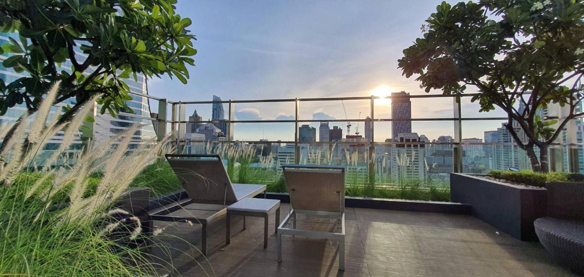 Sivatel Bangkok Hotel Екстер'єр фото Rooftop garden