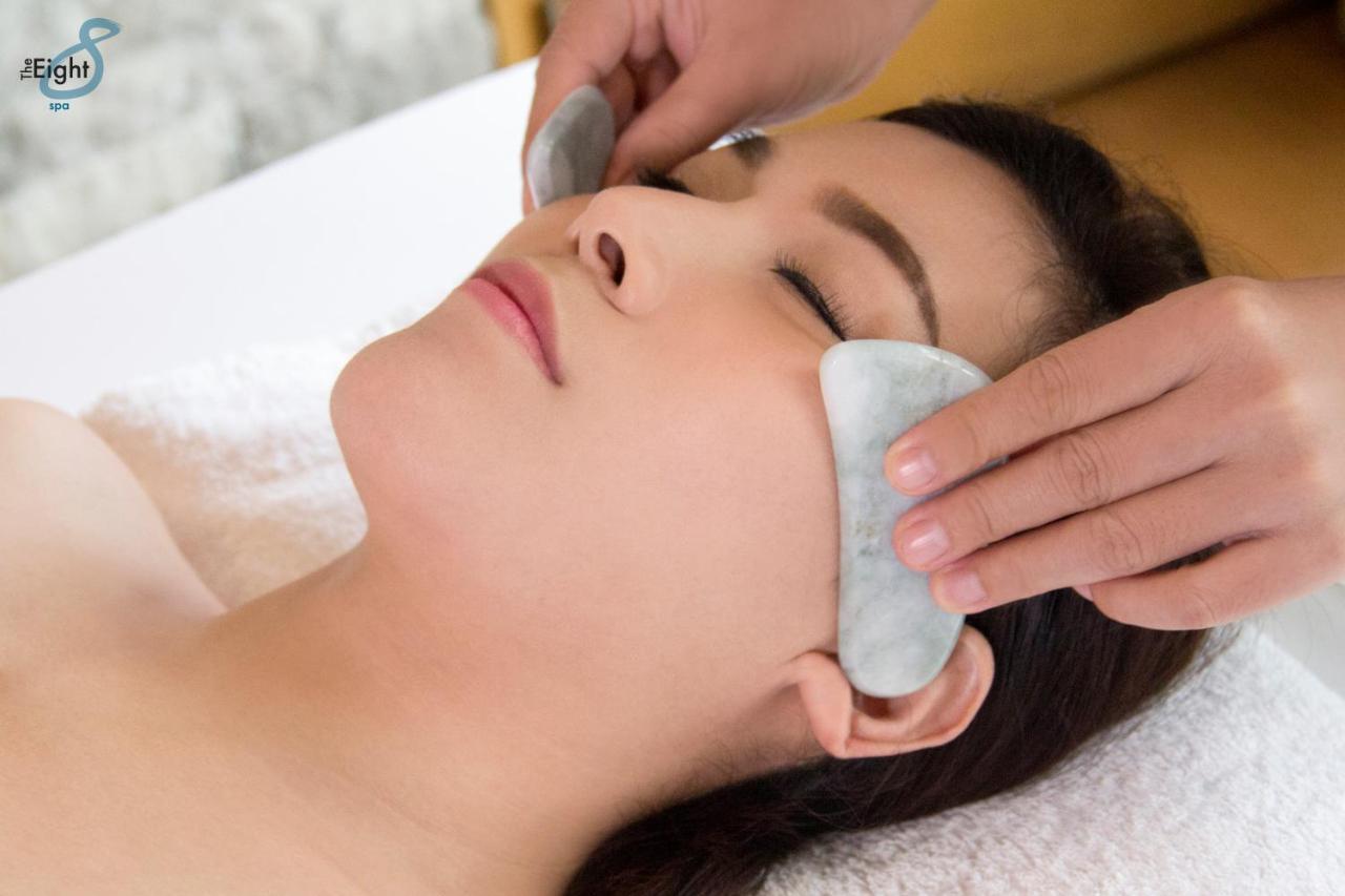 Sivatel Bangkok Hotel Екстер'єр фото Gua sha