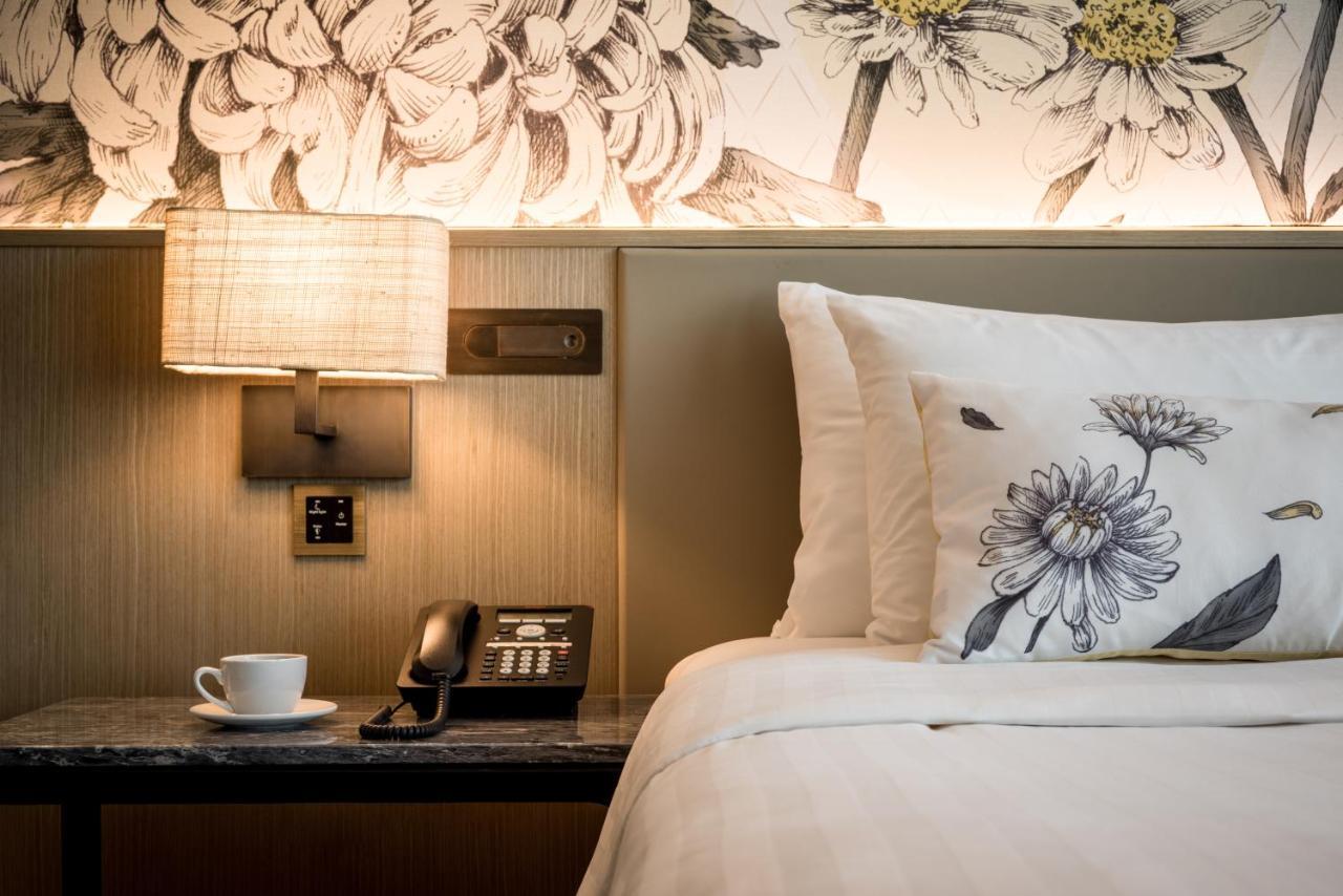 Sivatel Bangkok Hotel Екстер'єр фото A room at the hotel